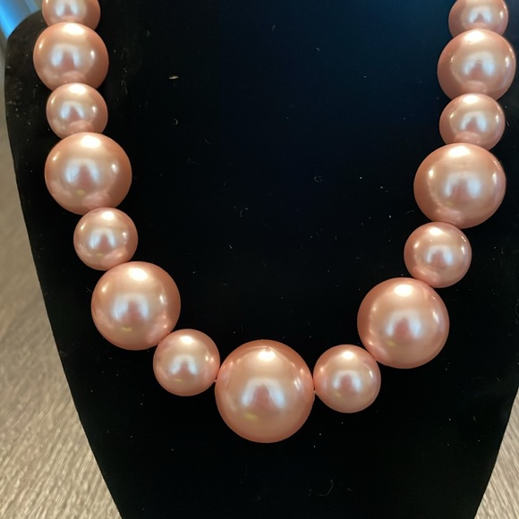 Necklace - Picture 2 of 8